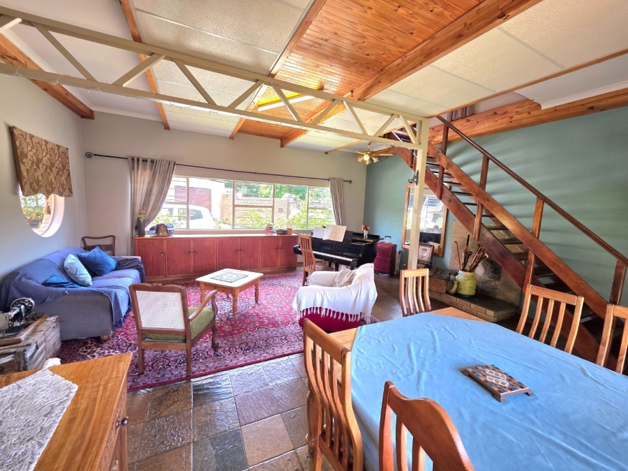 5 Bedroom Property for Sale in Panorama Free State